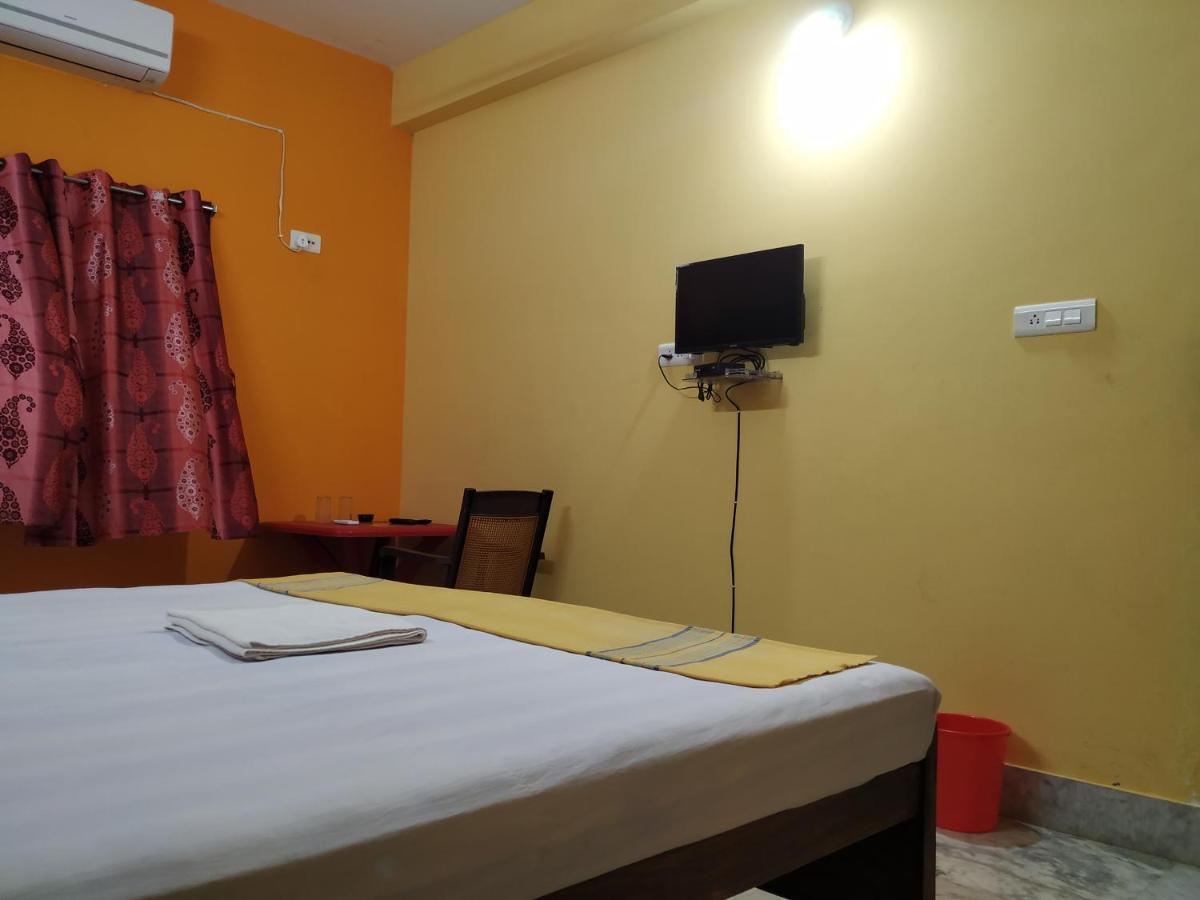 Bhalobasa Anandabas Hotel Bolpur Buitenkant foto