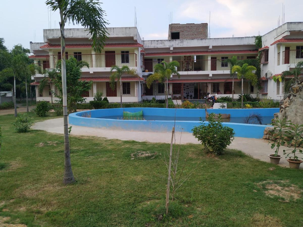 Bhalobasa Anandabas Hotel Bolpur Buitenkant foto