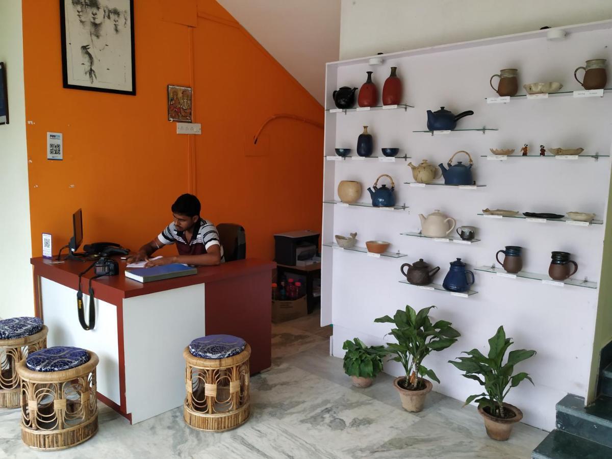Bhalobasa Anandabas Hotel Bolpur Buitenkant foto