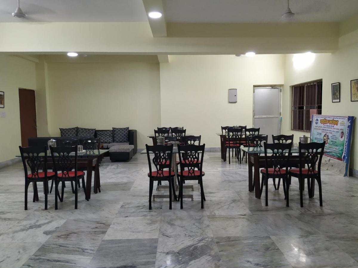Bhalobasa Anandabas Hotel Bolpur Buitenkant foto